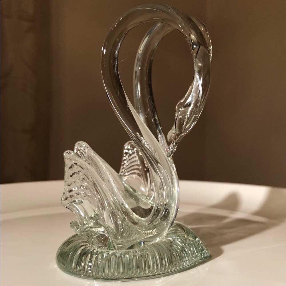 Guss Crystal World Love Swans Figurine 1980 antiqu